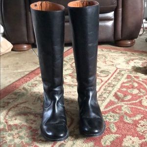 Frye Melissa back zip button boots black 6.5